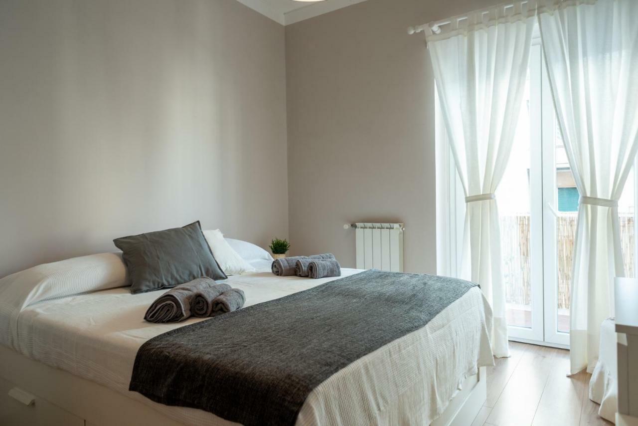Apartamento Domus Claudia Roma Exterior foto