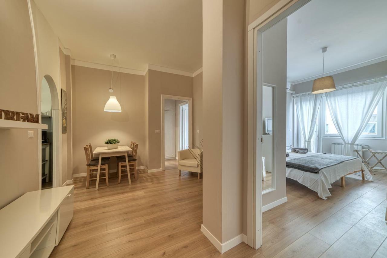 Apartamento Domus Claudia Roma Exterior foto