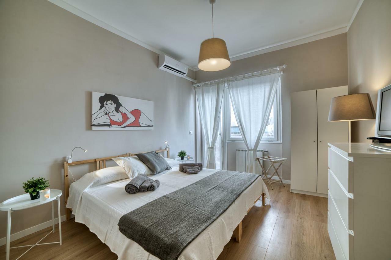 Apartamento Domus Claudia Roma Exterior foto